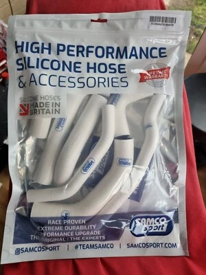 Mangueras blancas de silicona de alto rendimiento Samco Sport Kawasaki ZX10R SE RR 2016-2020 Foto 1 de 4
