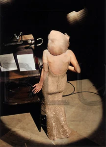 Impresión fotográfica 1962 Marilyn Monroe cantando feliz cumpleaños a JFK 14 x 11" - Imagen 1 de 1
