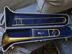 Trombón tenor King Cleveland 605, EE. UU., con estuche y boquilla, muy buen estado - Imagen 1 de 10
