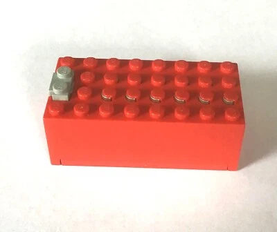 LEGO Technic Red Electric 9V Battery Box Small Assembly - Image 1 of 3