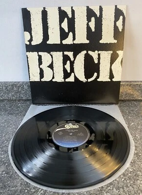 RARE VINYL LP JEFF BECK THERE AND & BACK JAPAN PRESS SUPERB NM/EX - Image 1 of 4