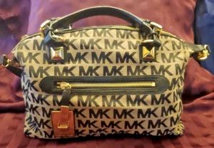 Classic Michael Kors Calista Handbag Shoulder Purse - Picture 1 of 9