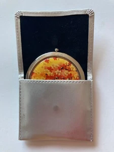 LucyLu mirror compact + case - Picture 1 of 3