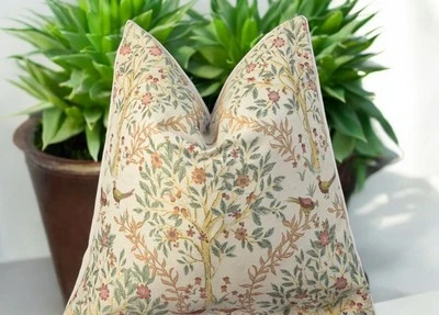 Decorative Cushion Cover ,birds - Floral  50x50cm  - Image 1 of 4