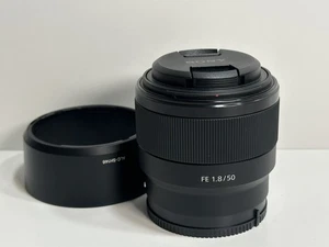 Sony FE 50mm f/1.8 Full-frame Standard Prime Lens for Sony E Mount W/Hood - Picture 1 of 4