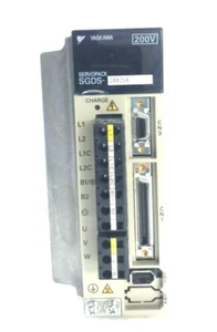 YASKAWA SGDS-04A05A AC 200V SERVO DRIVER (JAPAN) - Picture 1 of 7