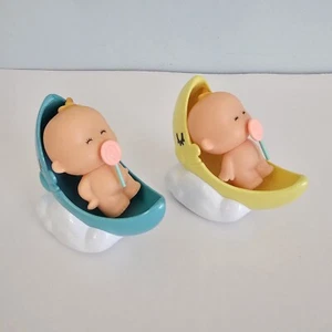 Vintage Pipi Baby Tinkle Tots Lullaby Moon Tomy / Set of 2 / Lollipop Accessory - Picture 1 of 15
