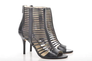 Michael Kors Botín Bajo de Piel en Negro Con Tacón Alto - Imagen 1 de 3