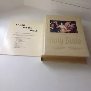 Bibel Katholische Erbstückausgabe NAB Goldrandige Seiten 1994-1995 / ARBEIT & Bibel - Bild 1 von 12