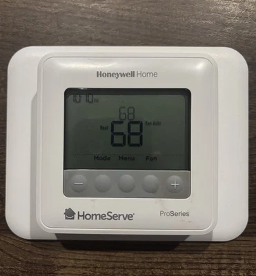 Honeywell T4 Pro Programmable Thermostat - TH4110U2005/U - Image 1 of 4