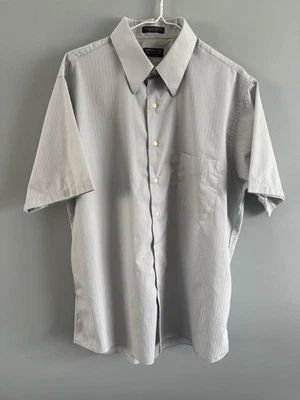 Pre-Owned Arrow Light Gray Men's Button Up Short Sleeve Dress Shirt  - Image 1 of 3