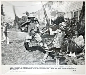 Robin Williams as T.S. Garp in The World According to Garp 1982 Press Photo - Picture 1 of 2