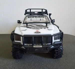 💥RC Gmade 1/10 GS01 Komodo Camion Scala Kit Montato - Foto 1 di 21