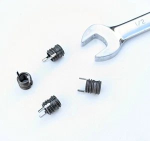 R89: 4x Keensert 5mm M5 x 0,8mm Arretierung Rennwagen Gewinde Reparatur Einsatz KNML5x0,8 - Bild 1 von 2