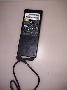 Chargeur ADP-80RB ORIGINAL Fujitsu 19V 4.22A (P/N CP500610-01) - Afbeelding 1 van 1