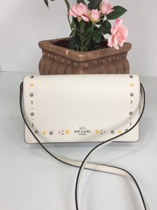 Las mejores ofertas en Bolsos y carteras Coach Bandolera Blanco para  Mujeres | eBay