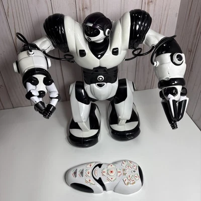 Wowwee Robosapien X 800 with Remote | 2004 Black and White WowWee Robot Toy - Image 1 of 4