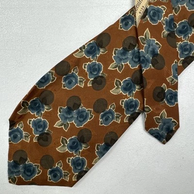 Vintage Valentino Italy Men's Brown Floral Pattern 100% Silk Neck Tie - Image 1 of 4