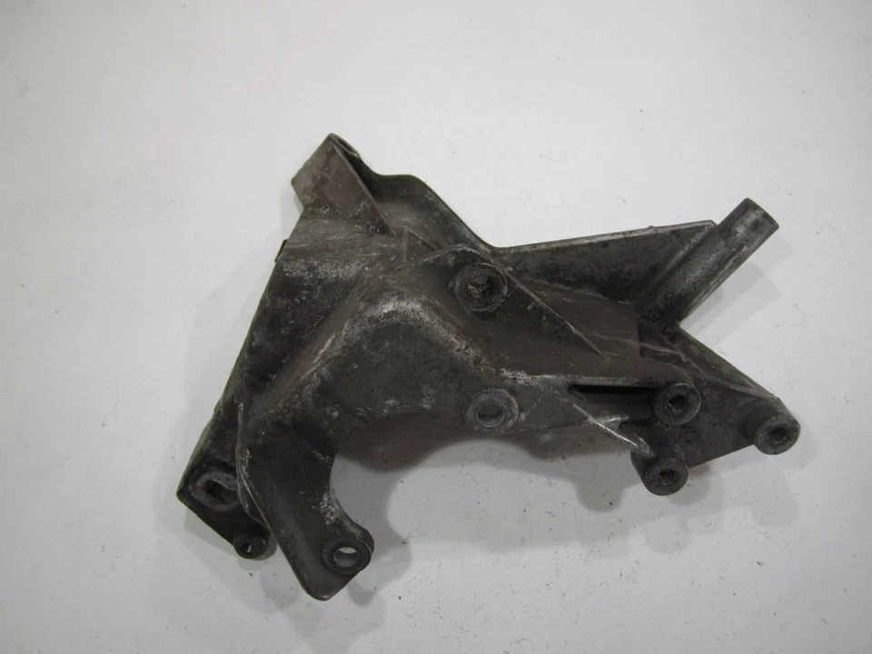 Audi 100 S4 C4 1992 Power steering pump mounting bracket 054145523B 0kW MRS10384 - Image 1 of 3