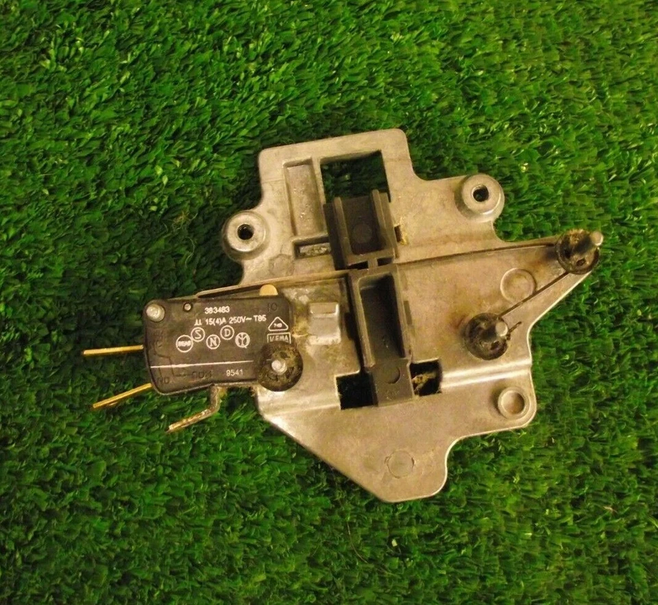 Cerradura de puerta TUMBLE DRYER CREDA 37653E Foto 1 de 1