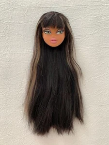 Bratz Girl 2011 Anniversary Sample Shadi Head Sculpture Model Collection Toy - Picture 1 of 8