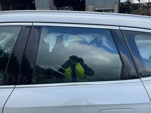 BMW IX1 DOOR GLASS WINDOW REAR LEFT 2022-2024 - Picture 1 of 10