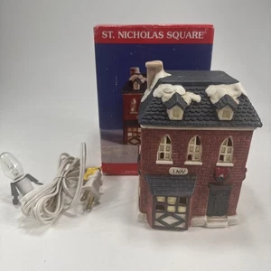 VINTAGE Old Original RARE NICHOLAS SQUARE INN WITH BOX - Picture 1 of 14