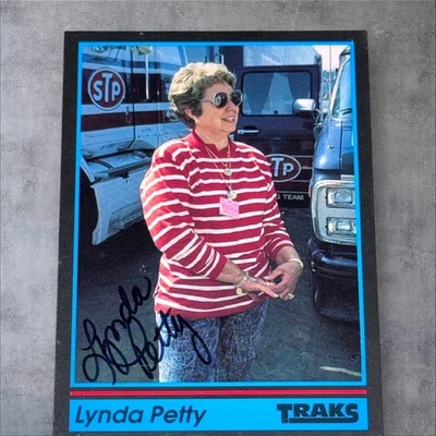 Lynda Petty signed NASCAR LEGEND 1992 TRAKS #154 VINTAGE WINSTON CUP RACING card - Image 1 of 2