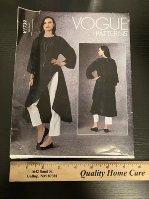 Vogue Pattern V1739 Easy Tunic Pull On Pants 16-22 Sleeve Leg Variations UNCUT - Image 1 of 2