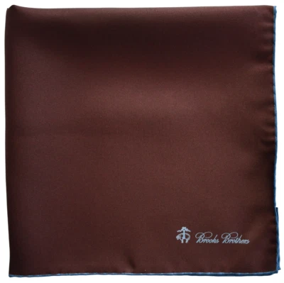 NUEVO BROOKS BROTHERS Pañuelo Cuadrado de Bolsillo Marrón con Borde Azul 100% SEDA Foto 1 de 4