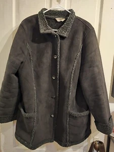 LL BEAN WOMENS FAUX SUEDE SHERPA LINED BLACK JACKET SIZE LARGE REGULAR BUTTON - Picture 1 of 13