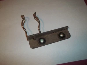 OEM 1985 - 1990 SUZUKI SAMURAI & SIERRA EGR MODULATOR ASSEMBLY CLAMP & MOUNT - Picture 1 of 2