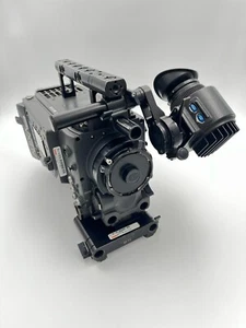 Arri Alexa Plus camera bundle - Picture 1 of 11