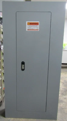 😃 ПАНЕЛЬ ГЛАВНОГО ВЫКЛЮЧАТЕЛЯ SIEMENS 125 АМПЕР 208Y/120 VAC 3Ø 4W 42 ЦЕПИ - Изображение 1 из 4