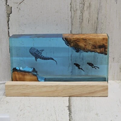 鲸鱼树脂灯:手工床边装饰带独特的树脂照明 — 第 1/4 张图片