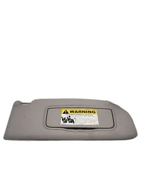 Passenger Sun Visor With Illumination Fits 04-06 VOLVO 40 SERIES 1306073 - Image 1 of 4