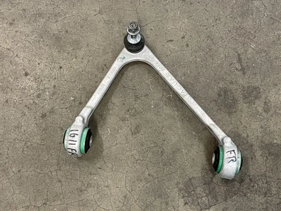 Brazo de control superior pasajero delantero derecho Jaguar F-Type 15 16 17 tracción trasera 1611 OEM Foto 1 de 4