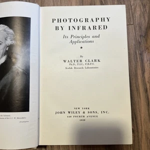 Photography By Infrared: Its Principles and Applications Walter Clark HC Book - Bild 1 von 5