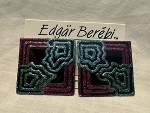 Orecchini Edgar Berebi a forma quadrata metallici traforati - Foto 1 di 9