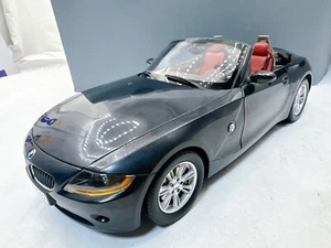 Kyosho 1/12 BMW Z4 Dealer Model Diecast Car - Rare Collectible Car with Box - Picture 1 of 24
