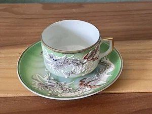 Vintage Teacup & Saucer Dragon Ware Geisha 3D Raised Flying Dragon Moriage Japan - Picture 1 of 6