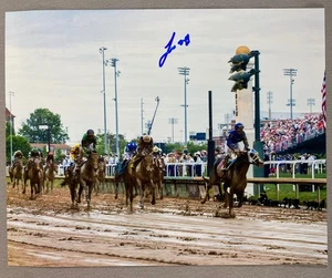 LUIS SAEZ AUTOGRAPH 8x10 PHOTO HORSE RACING 2025 KENTUCKY OAKS- GOOD CHEER - Picture 1 of 1