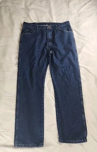Wrangler Premium Quality Regular Fit Jeans Waistband Medium Wash Size 38X32 - Picture 1 of 9