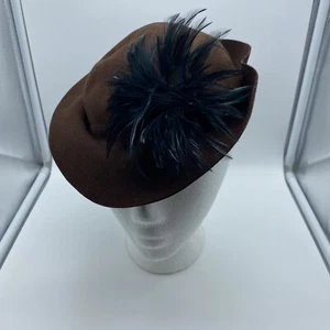 Vintage 1930s Woman's Brown Hat w/ Feathers NRA Milly Code 22 BJ 460886 - Picture 1 of 11