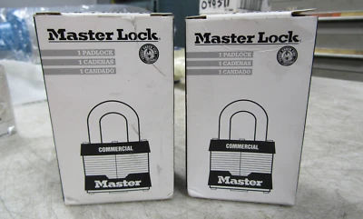 💥2) NEW MASTER LOCK LAMINATED STEEL PADLOCK W/ KEYS NO. 5 LOT OF 2 - Image 1 of 4