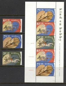 PAÍSES BAJOS 1990, BIENESTAR INFANTIL, PASATIEMPOS INFANTILES, Scott B653-B655, B655a, Estampillada sin montar o nunca montada - Imagen 1 de 1