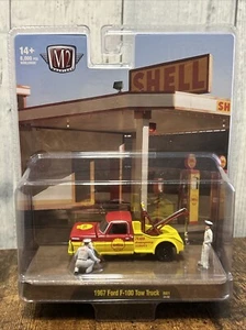 M2 Machines 1967 FORD F-100 Tow Truck Shell Station Diorama #R01 - Picture 1 of 8