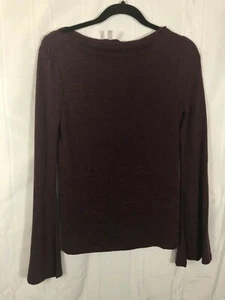 Blusa Leith púrpura para mujer talla: M estampado liso manga larga cuello redondo - Imagen 1 de 5