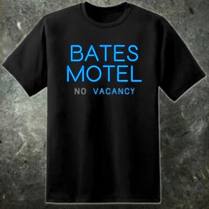 T-shirt insegna film psico Bates Motel film horror classico Hitchcock retrò uomo - Foto 1 di 1