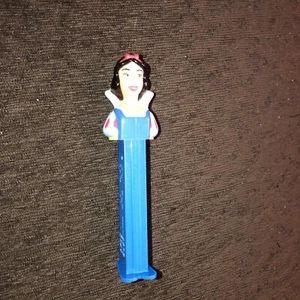 SNOW WHITE  Blue  PEZ Dispenser - Picture 1 of 3
